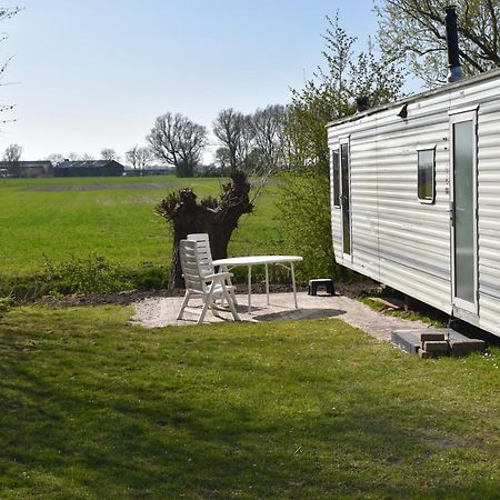 Camping De Blauwe Reiger Pieterzijl 外观 照片