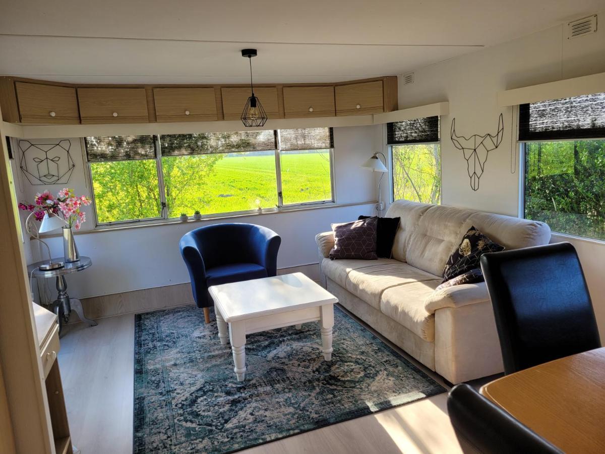 Camping De Blauwe Reiger Pieterzijl 外观 照片